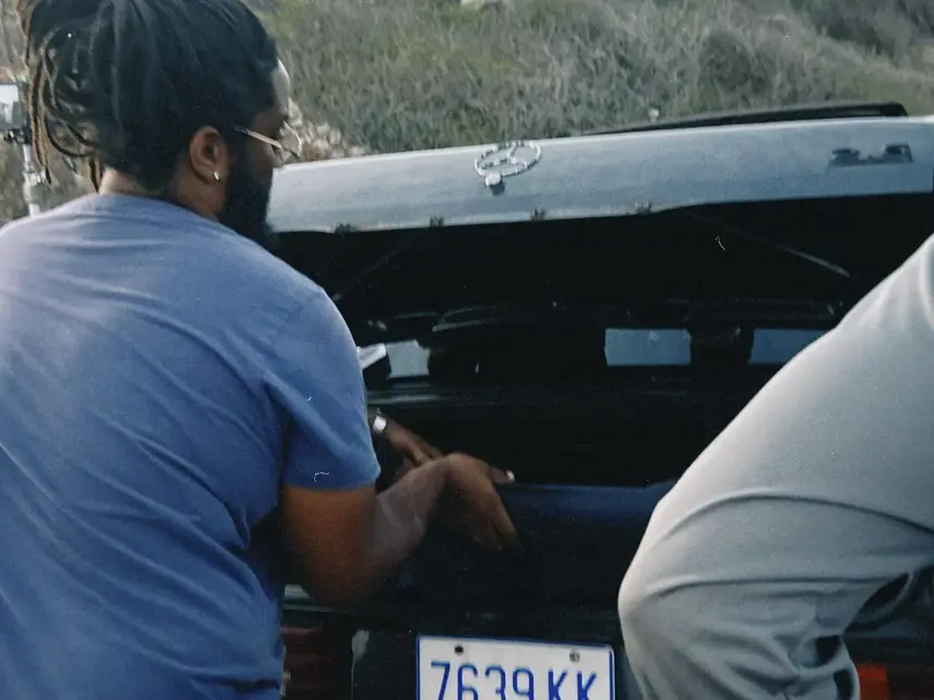Behind the scenes photo 41