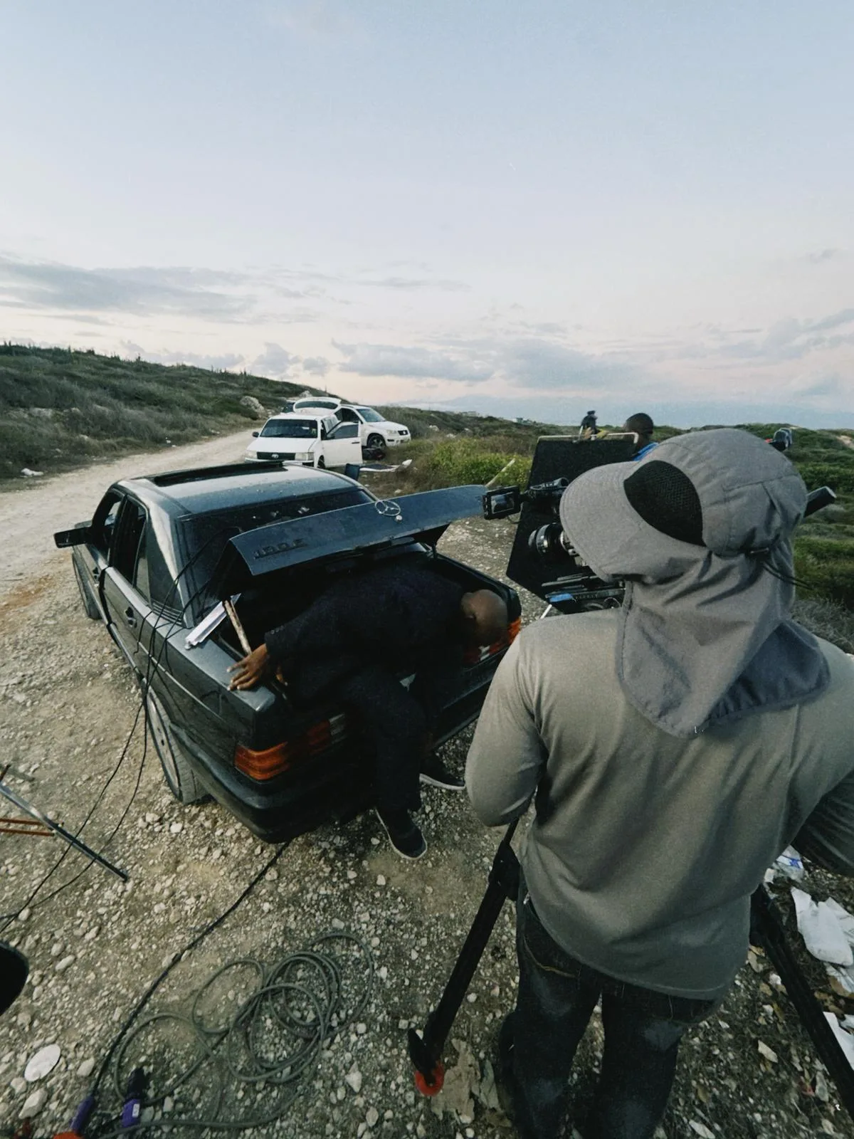 Behind the scenes photo 43